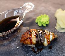 Суши с угрем