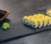 Ролл Голден с курицей