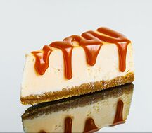Чизкейк с соленой карамелью