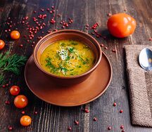 Домашняя лапша с курицей и зеленью