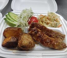 Люля-кебаб куриный с гарниром