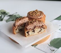 Улитка с орехами и шоколадом