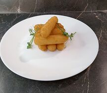 Сырные палочки