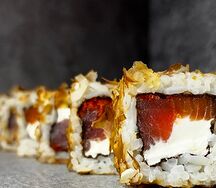 Урамаки Сёкоцу