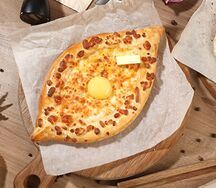 Хачапури по-аджарски