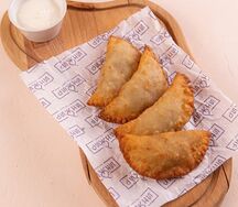 Мини-чебуреки с сыром