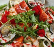 Салат с морепродуктами