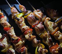 Шашлык на шпажках куриный
