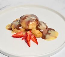 Сырники с соусом два шоколада