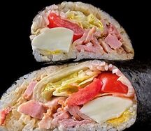 Суширитто с курицей и беконом