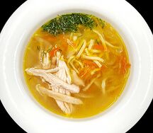 Куриный суп с лапшой
