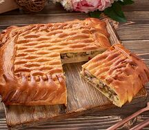 Пирог с курицей и овощами
