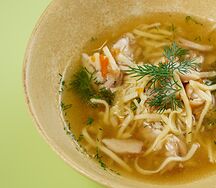 Куриный суп-лапша