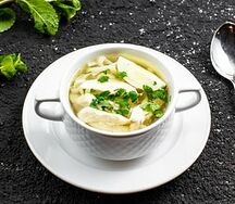 Куриный суп-лапша