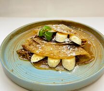 Блины с шоколадом и бананом
