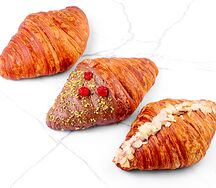 Круассан смородиновый