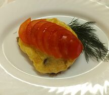 Свинина, запечённая с томатами