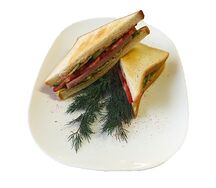 Сэндвич с ветчиной и сыром