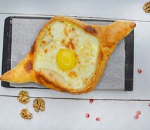 Хачапури по-аджарски