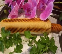 Французский хот-дог с сосиской