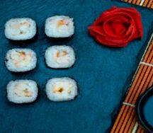 Маки с креветкой