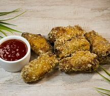 Куриные крылья с соусом