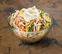 Салат с ветчиной