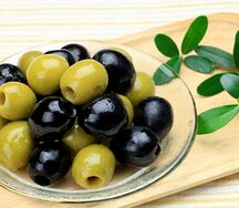 Микс из оливок и маслин