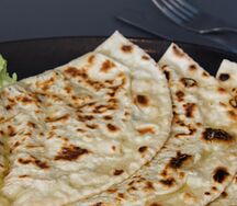 Кутабы с мясом (баранина, телятина) и гранатами