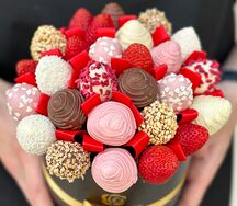 Шляпная коробка М