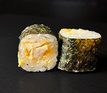 Маки спайс с курицей
