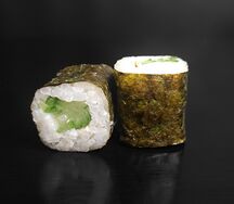 Маки с огурцом
