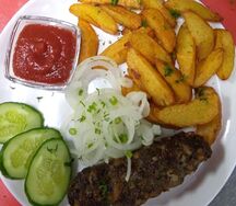 Люля кебаб с картофелем фри