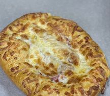 Сосиска с сыром в тесте