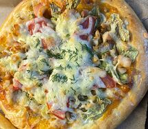 Пицца цезарь с курицей ( мини )