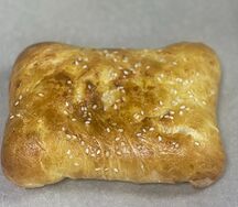 Сосиска с картошкой в тесте