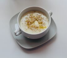 Каша овсяная на коровьем молоке