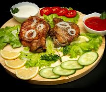 Шашлык из cвинoй корейки на кости