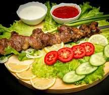 Шашлык из cвинoй шейки