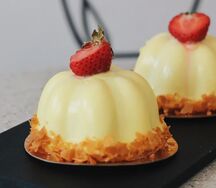 Пирожное Манго-маракуйя