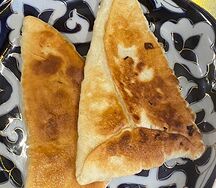 Печёный пирожок с капустой (бичак)