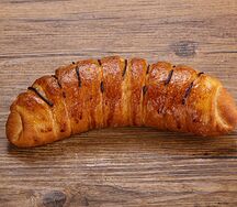 Рогалик с персиком