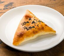 Самса слоёная с тыквой