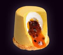 Пирожное манго-Маракуйя