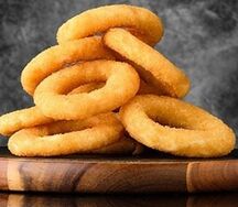 Луковые кольца в панировке