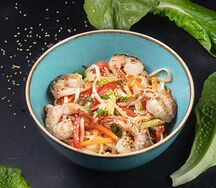 Wok с креветками