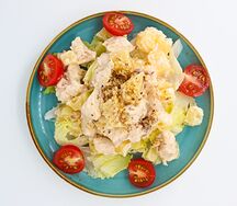 Салат Курица с ананасами