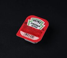 Кетчуп Heinz 