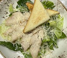 Цезарь с куриной грудкой