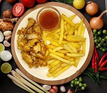 Картофель фри с курицей
